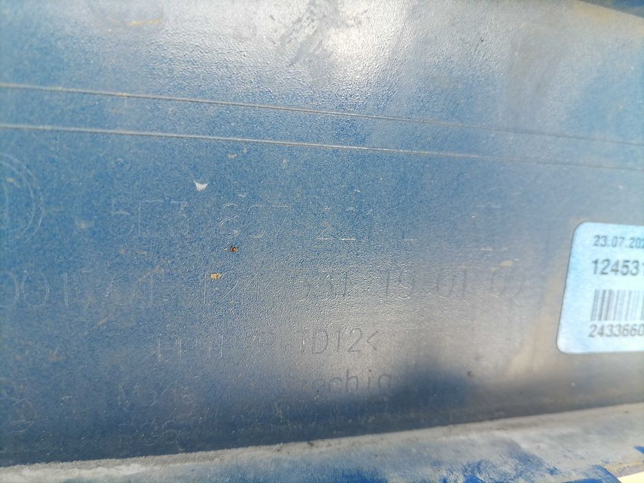 Bara fata skoda Octavia 4  2020 - 2025 cod 5E3 807 221