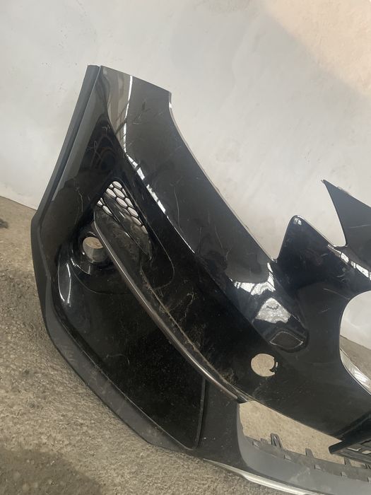 Bara Fata Kia  X-Ceed Originala In Stare Buna
