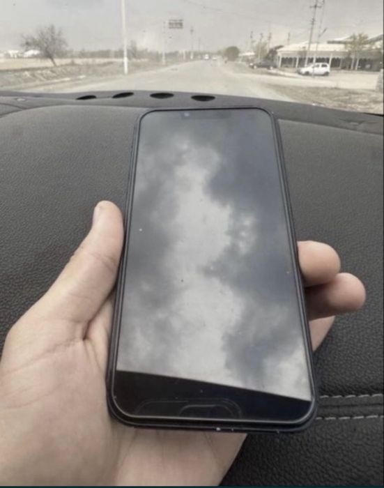 iphone 13 Midnight