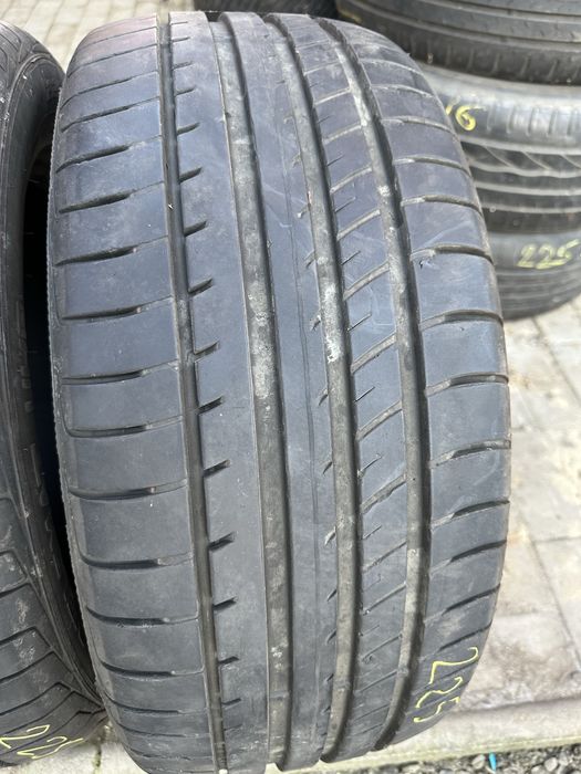 Cauciucuri vara 225 55 16 2 buc 7 mm 2 buc 5mm la 100 ron buc an 2023