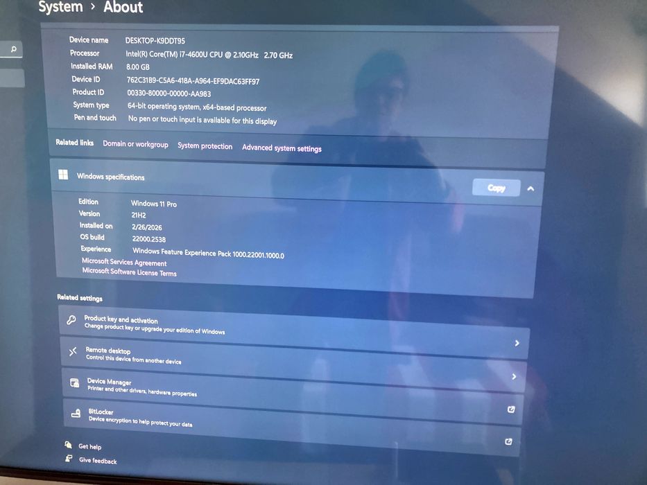 Мини компютър без вентилаторна охлаждане