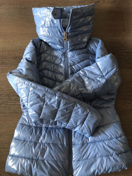 Продам куртку новая