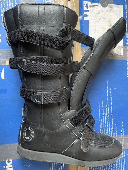 Cizma ortopefica, Ortho Tech