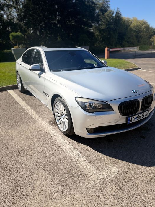 BMW Seria 7 2009 — imagine 1