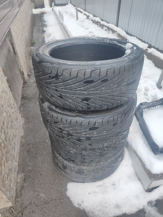 Продам шины срочно