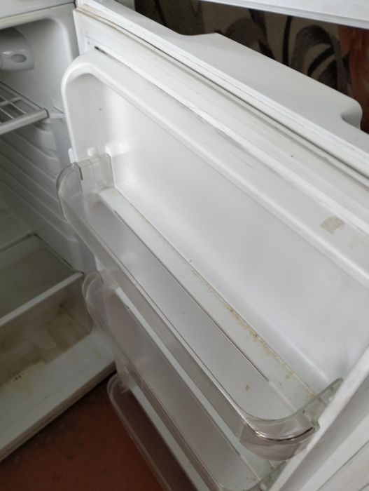 Продам холодильник рабочий