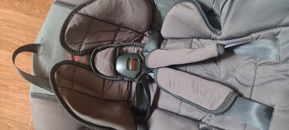 Продам автокресло