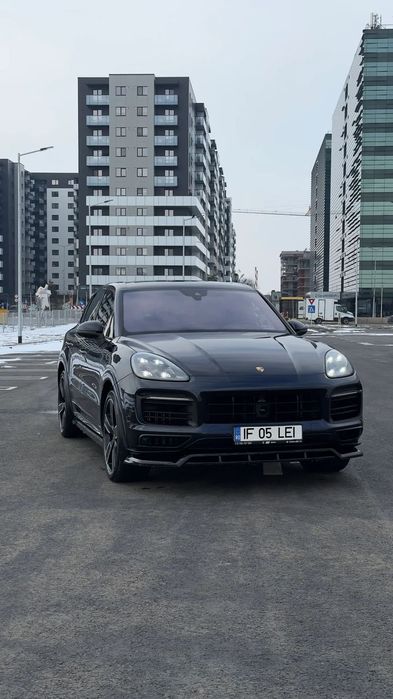 Porsche Cayenne Porsche Cayenne S