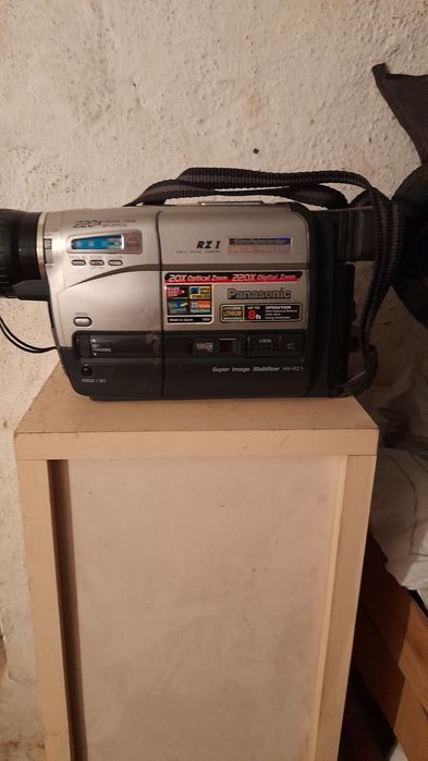 Видеокамера панасонник