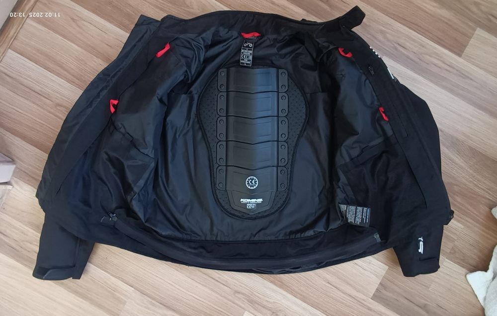 Мото яке Alpinestars