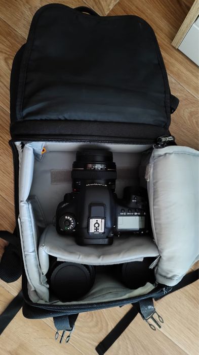 Фотоаппарат в отливном качестве