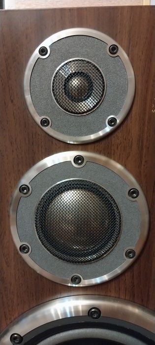 Японская акустика ONKYO D-77XD