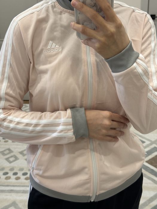 Спортивный костюм adidas
