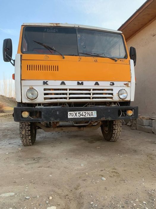 Kamaz samosval holat rasmdagiday