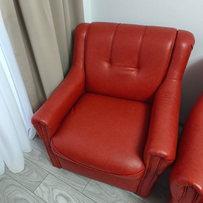 Se vand 2 fotolii