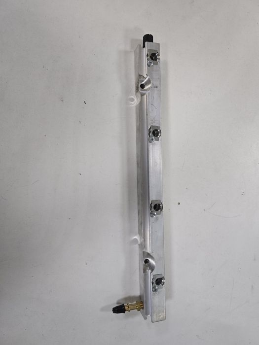 Топливная рампа Уаз Патриот 2011  ZMZ409