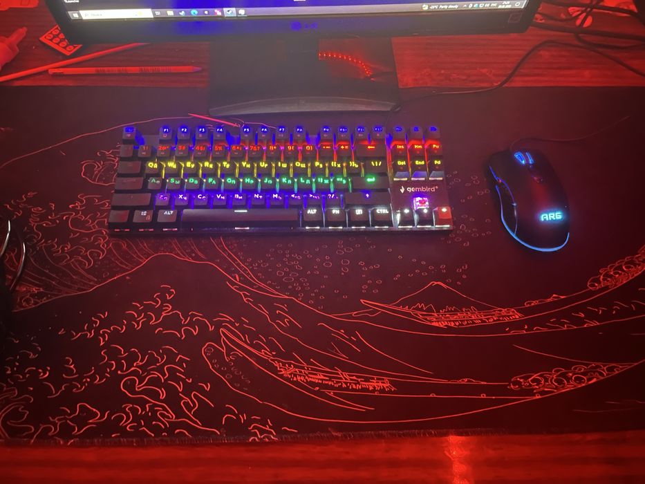 Компьютер с периферией