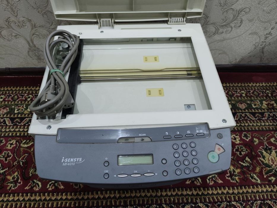 Printer srochna sotiladi