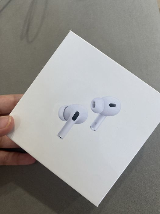 AirPods pro, Часы новые