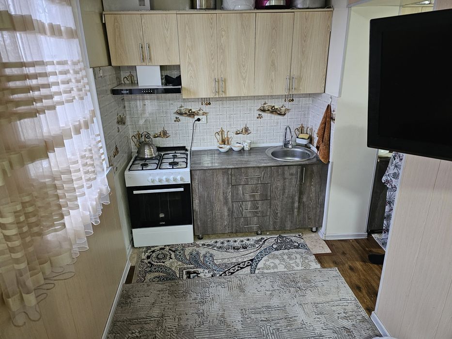 Uy sotiladi 4 xonali