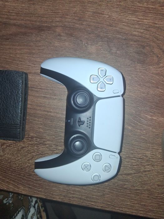 Play station 5  slim 1TB cu Disk