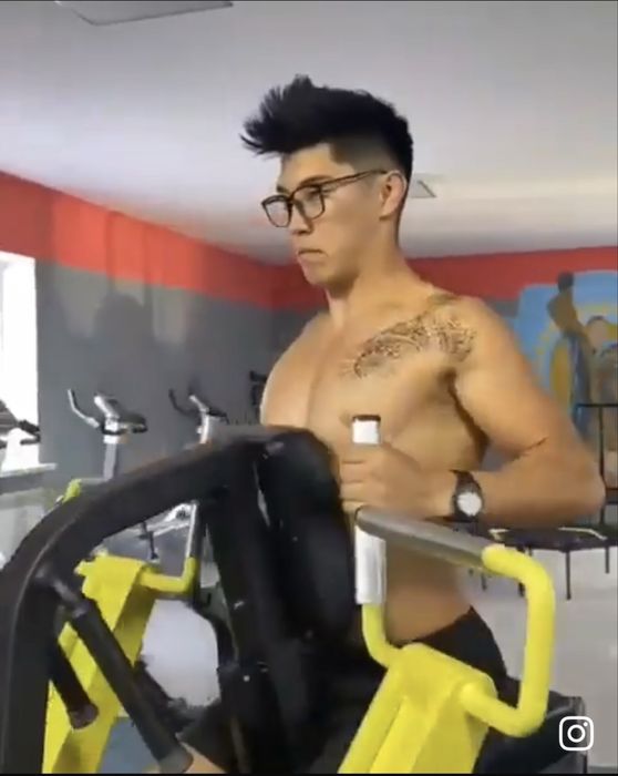 Тренажерный зал оборудование