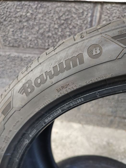 Vând 2 Cauciucuri 225/45/17 Vară Barum DOT 2020 Import recent Germania