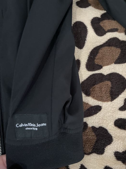 Geaca subtire Calvin Klein