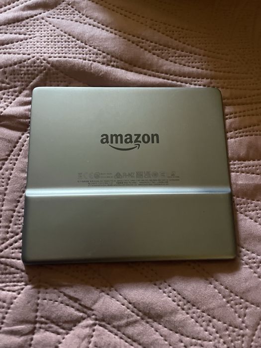 Amazon kindle oasis 10th