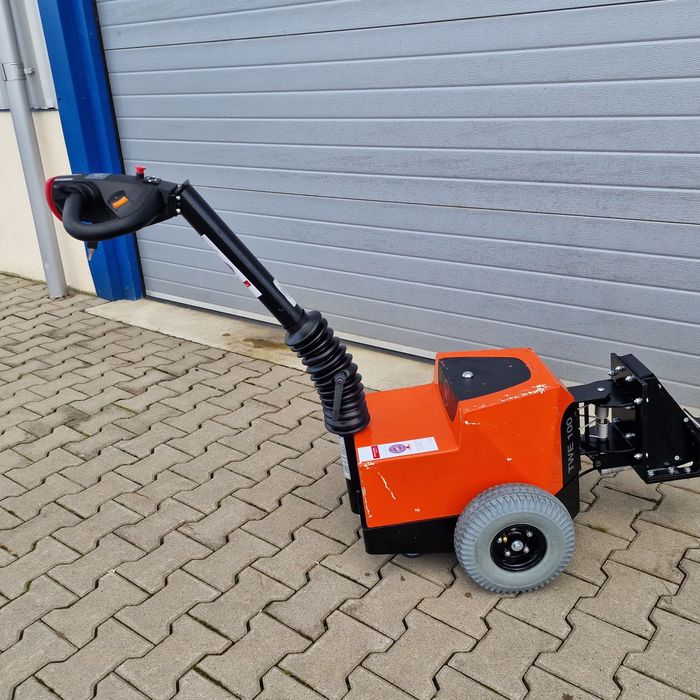 Toyota BT TWE 100 / Tracto Echipament de tractare /remorcare  Profi