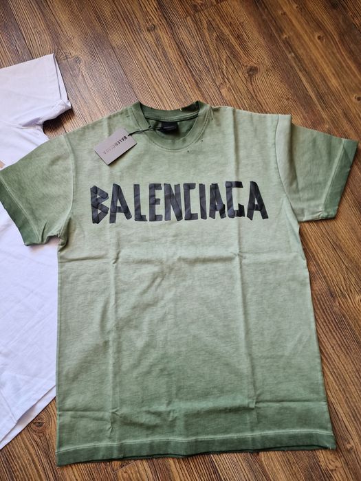 Страхотна мъжка тениска BALENCIAGA размер 2XL