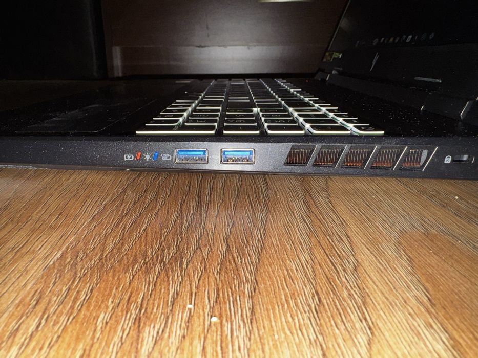 Acer Nitro AN16-51 Nvidia RTX 4050