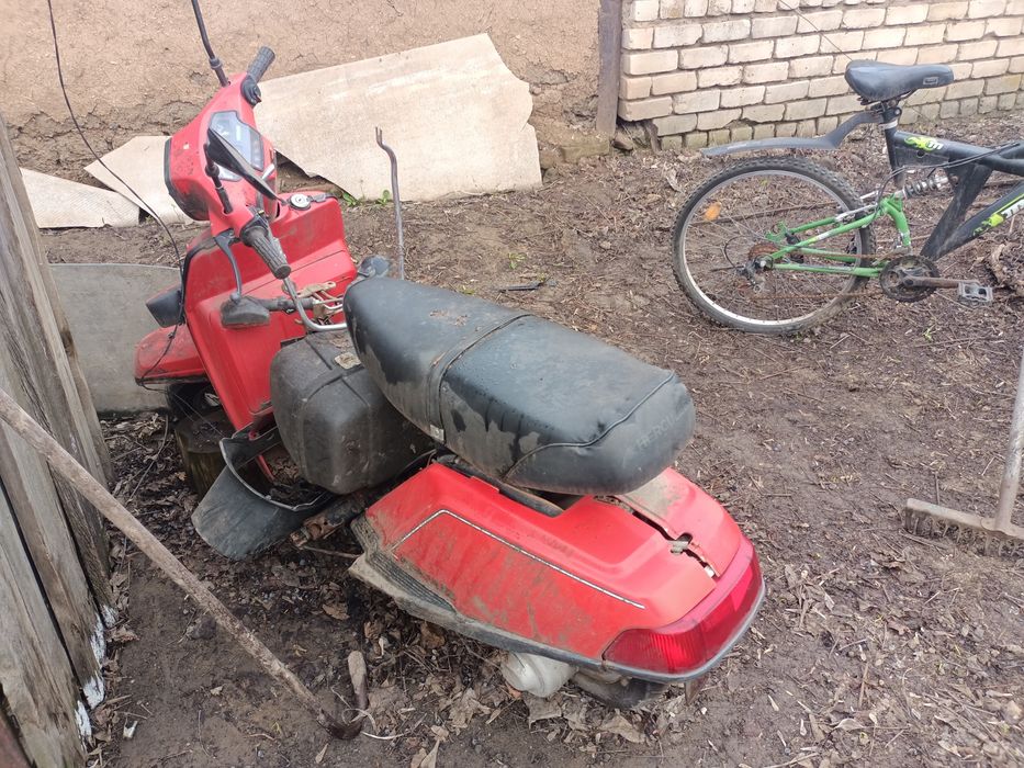 Продам скутер не на ходу