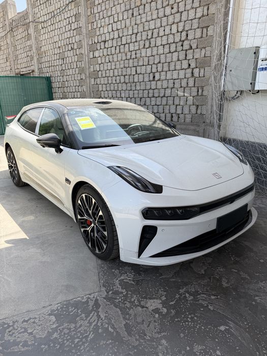 Продаётся Zeekr 001 ultra edition энг full  2026