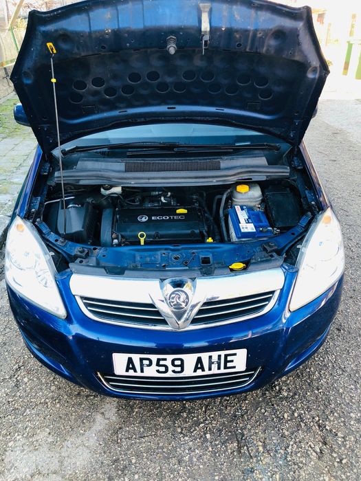Vauxhall Zafira 1.6 бензин