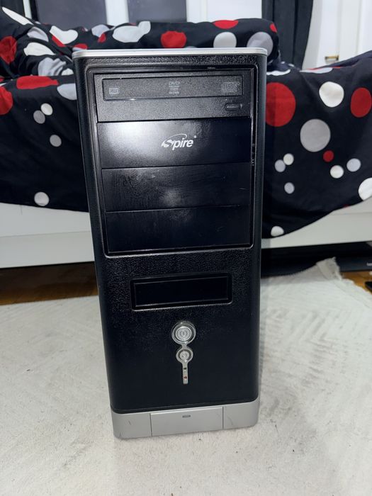 COMBO- Calculator & Monitor