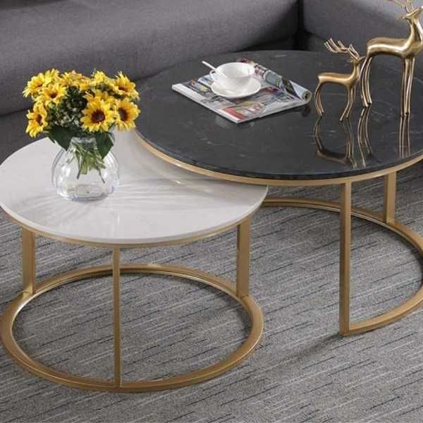 Двойна маса за кафе с елегантен дизайн