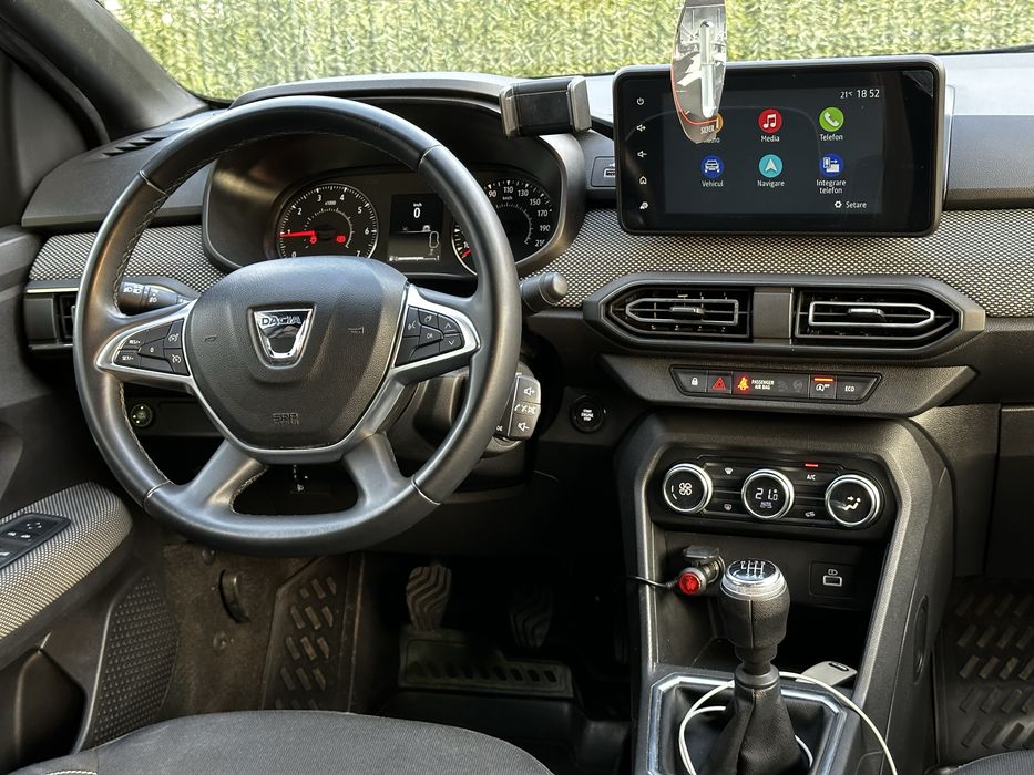 Vand/Schimb Dacia Logan 3 1.0 tce + GAZ/GPL~ Keyless Entry/Go~Camera+Senzori Parcare~Unghi Mort~CarPlay