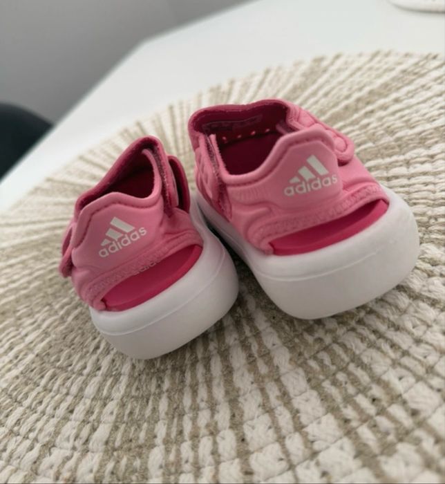 Sandale Adidas bebelusi