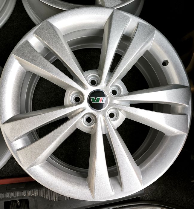 Джанти Шкода VRS 18