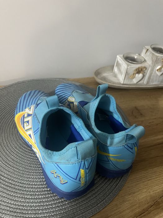 Стоножки за футбол Nike 37номер