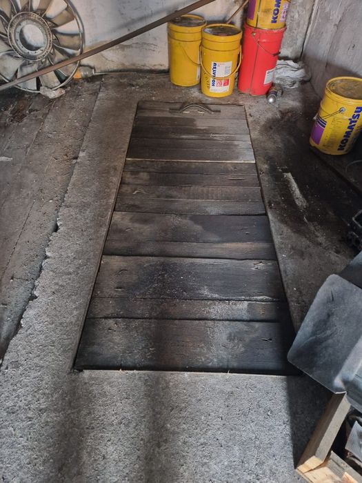 Гараж в обществе Строитель