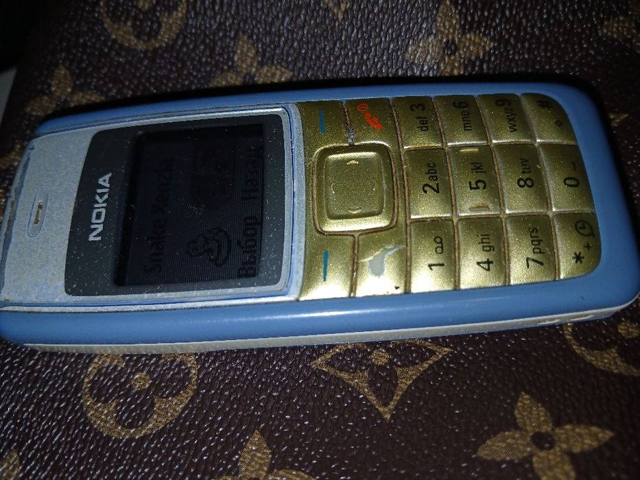 Assalom alekum telefon sotiladi Original Nokia 1112 Radnoy