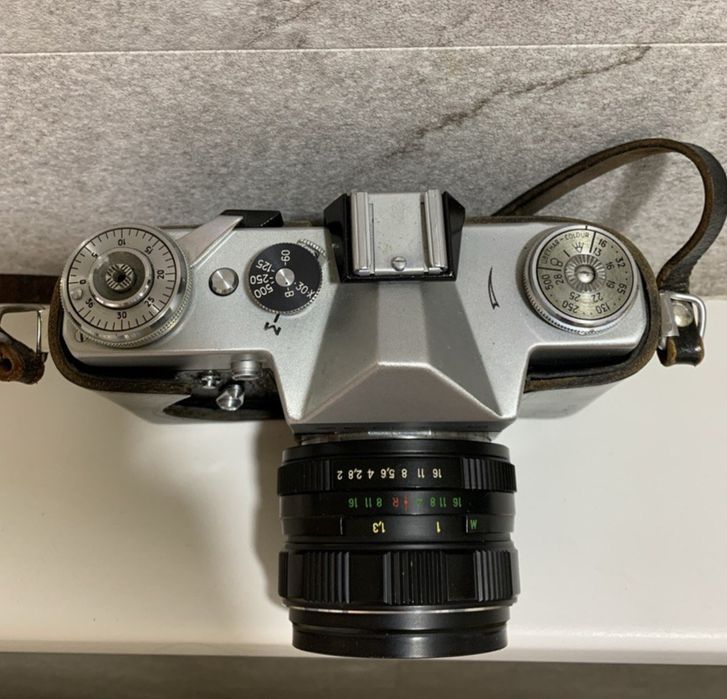 Продам фотоаппарат ZENIT-B