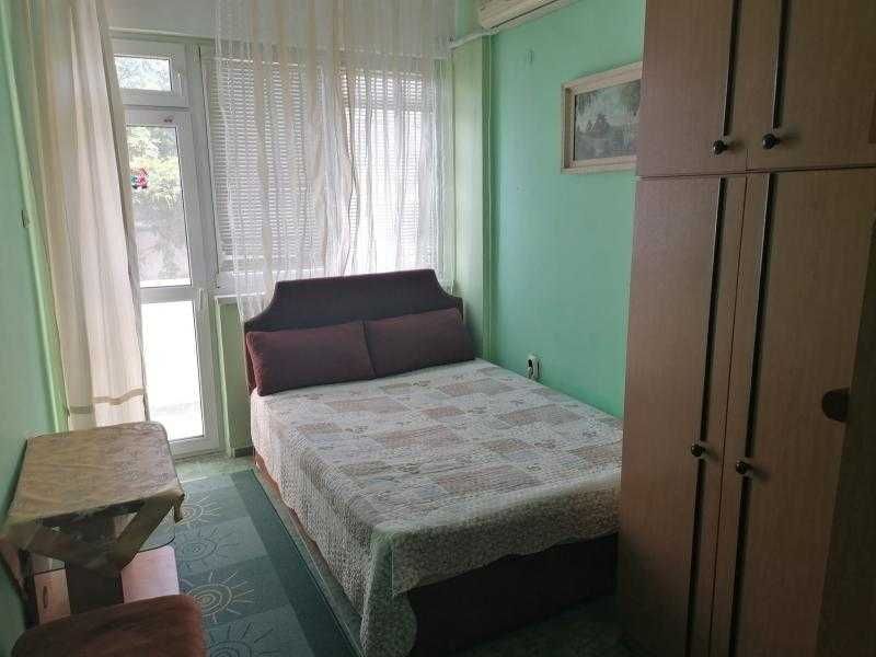 Дава се под наем Двустаен апартамент в Бургас, Център - 61 кв.м за 408 € - Снимка #4