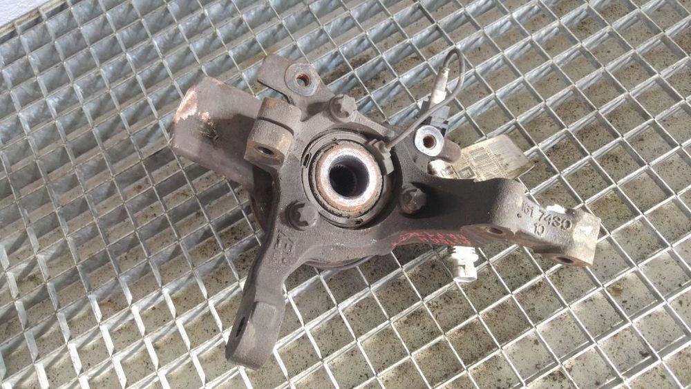 fuzeta dreapta fata opel astra h 1.7 cdti z17dth 13156048