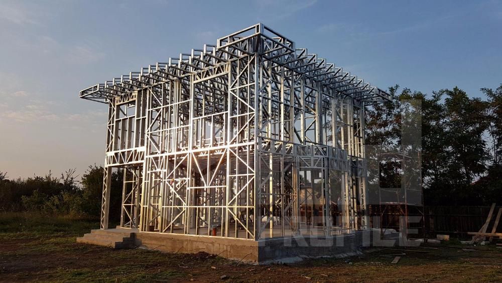Structura metalica pentru casa de 70 mp de la 9800 euro+TVA