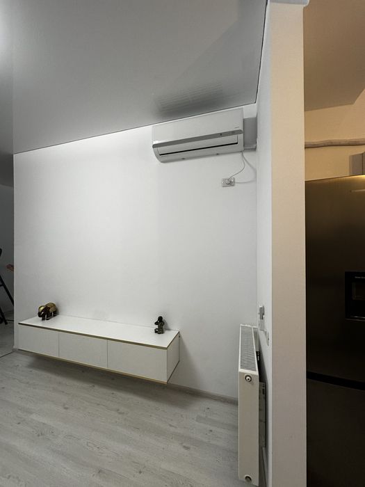 Proprietar: Studio de inchiriat