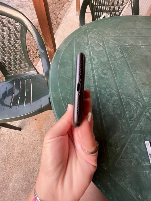 iPhone 11 за части