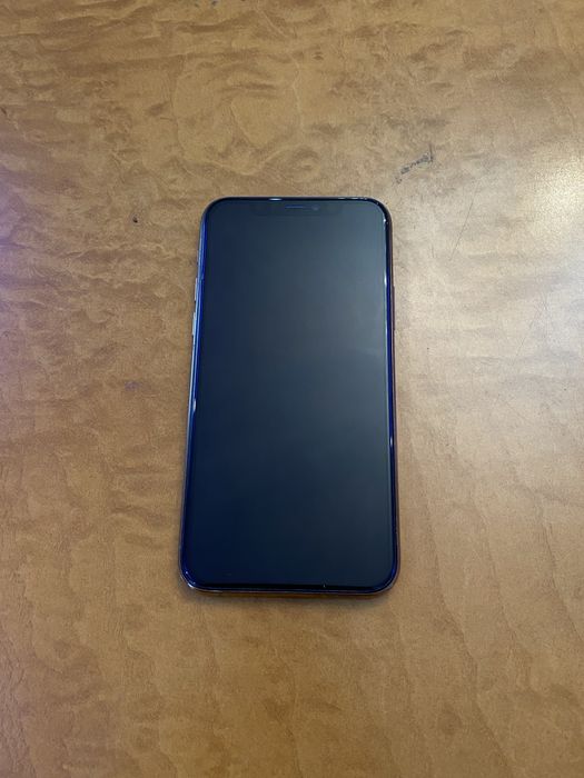 Продам iPhone 11 pro в идеальном состоянии